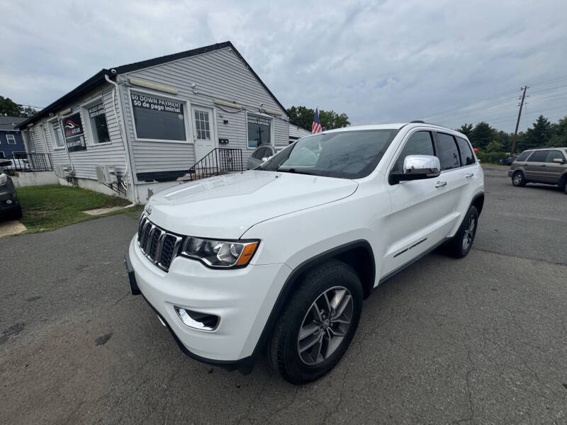 jeep grand cherokee 2017 1C4RJFBG1HC694323 image jeep grand cherokee 2017 1C4RJFBG1HC694323 image